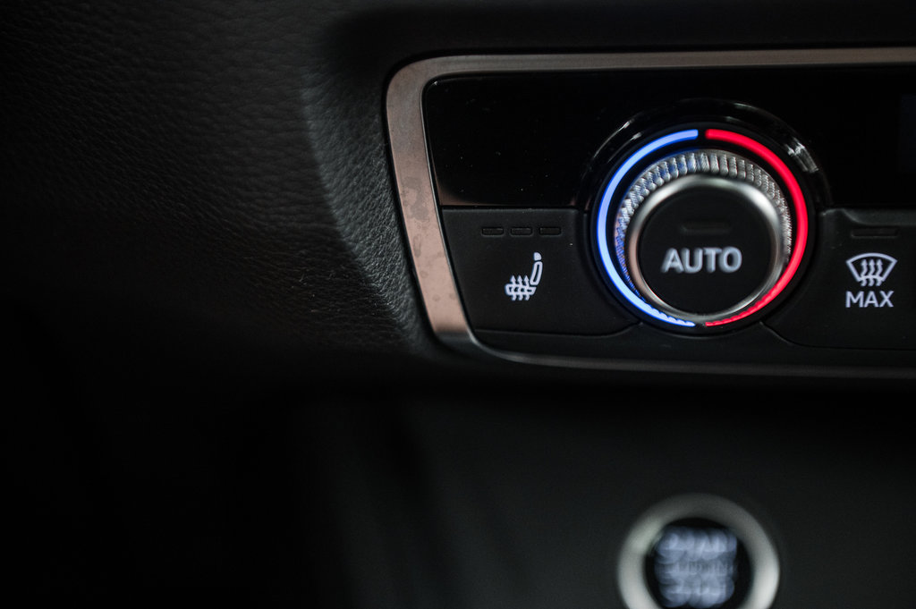 2021 Audi Q3 PROGRESSIV 45 TFSI QUATTRO PHONE BOX in Laval, Quebec - 23 - w1024h768px