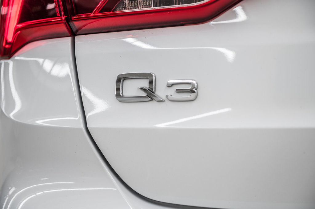 2021 Audi Q3 PROGRESSIV 45 TFSI QUATTRO PHONE BOX in Laval, Quebec - 10 - w1024h768px