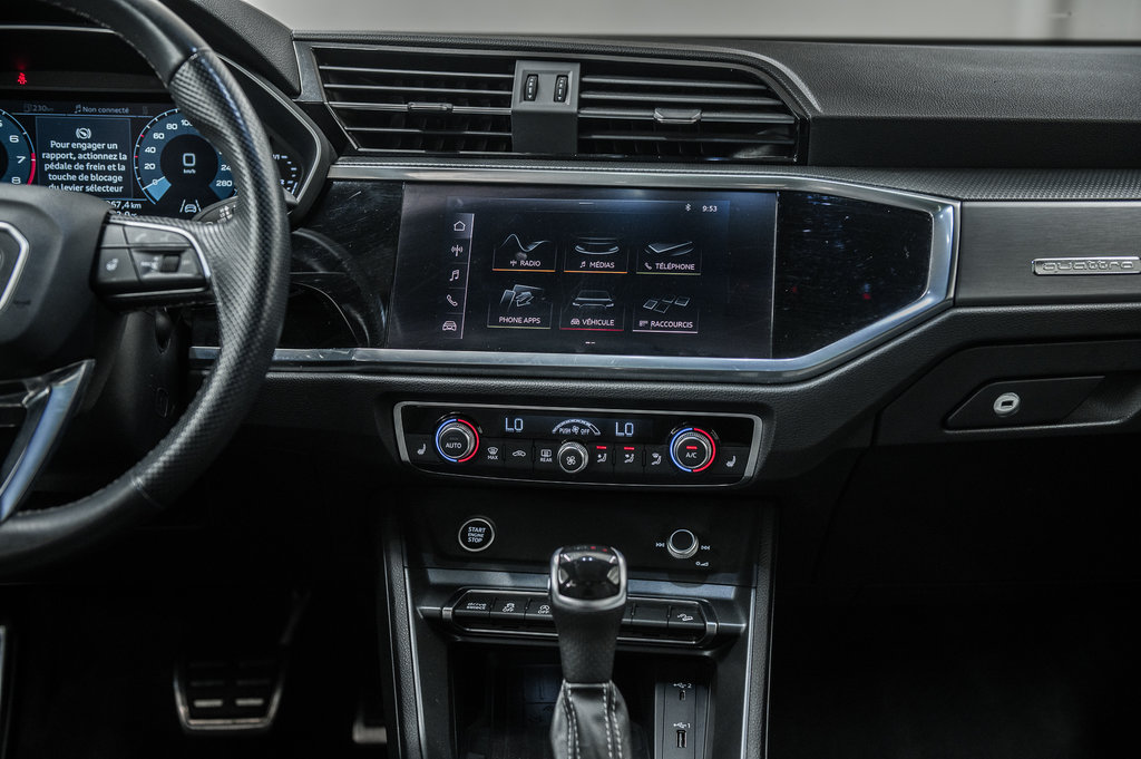 Audi Q3 PROGRESSIV S-LINE BLACK OPTIC 20 PCS 2021 à Laval, Québec - 30 - w1024h768px