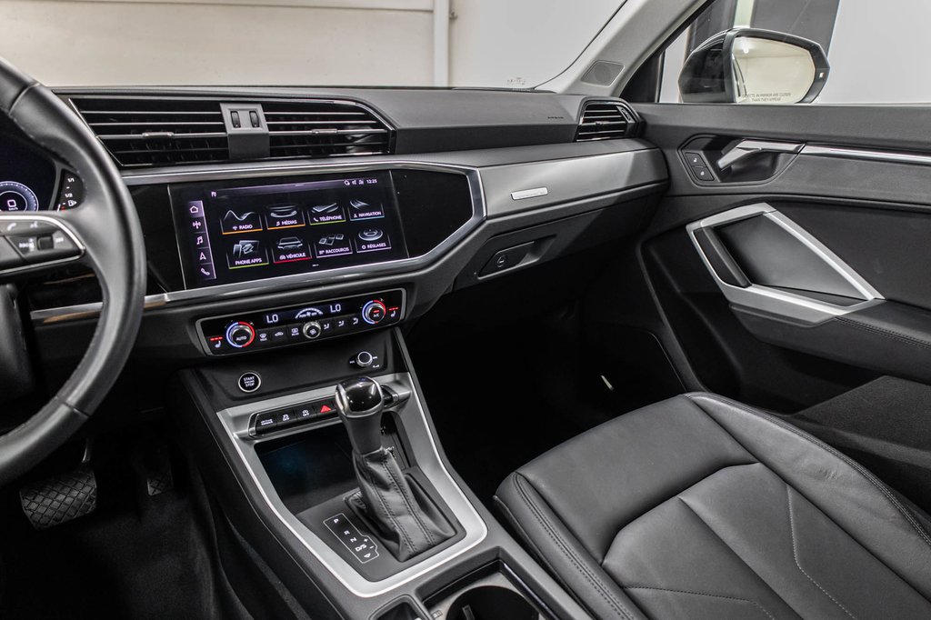 Audi Q3 TECHNIK QUATTRO 19 PCS 2021 à Laval, Québec - 22 - w1024h768px