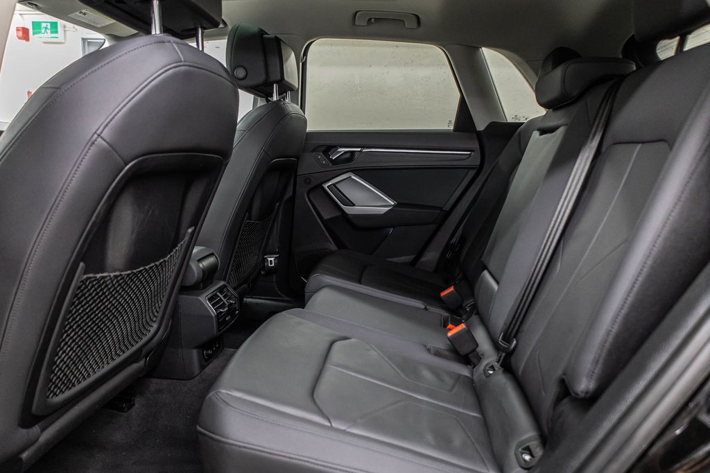 Audi Q3 TECHNIK QUATTRO 19 PCS 2021 à Laval, Québec - 31 - w1024h768px