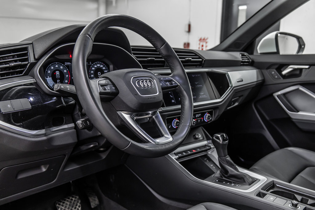 2022 Audi Q3 KOMFORT QUATTRO CANADA EDITION in Laval, Quebec - 16 - w1024h768px