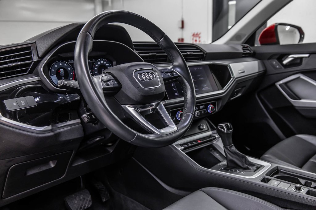 2022 Audi Q3 KOMFORT 45 TFSI QUATTRO in Laval, Quebec - 16 - w1024h768px