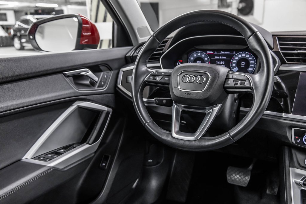 2022 Audi Q3 KOMFORT 45 TFSI QUATTRO in Laval, Quebec - 33 - w1024h768px