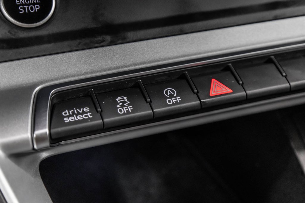 2022 Audi Q3 KOMFORT 45 TFSI QUATTRO in Laval, Quebec - 28 - w1024h768px