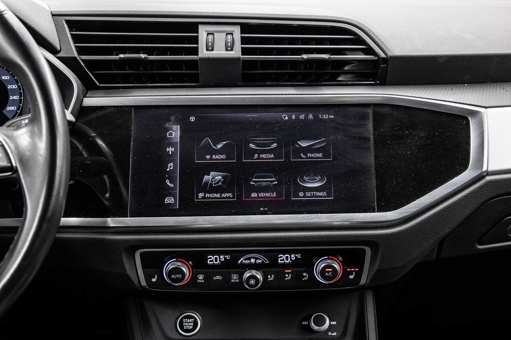 2022 Audi Q3 KOMFORT QUATTRO 45 TFSI in Laval, Quebec - 35 - w1024h768px