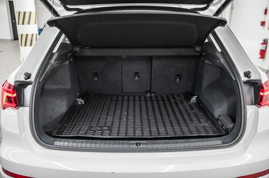 2022 Audi Q3 45TFSI KOMFORT in Laval, Quebec - 11 - w1024h768px