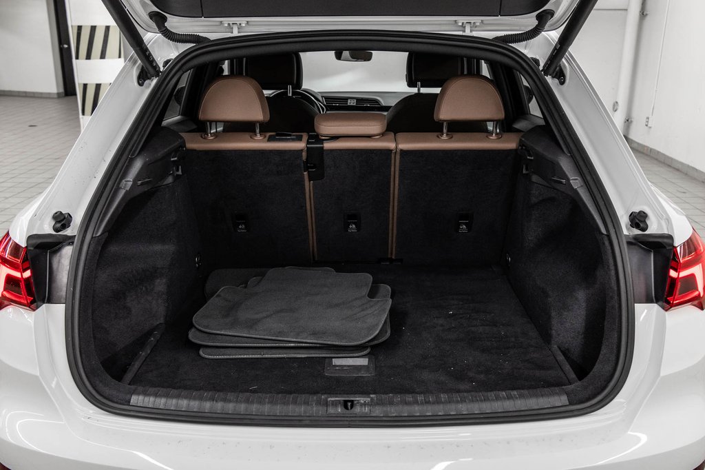 Audi Q3 KOMFORT QUATTRO 2022 à Laval, Québec - 11 - w1024h768px