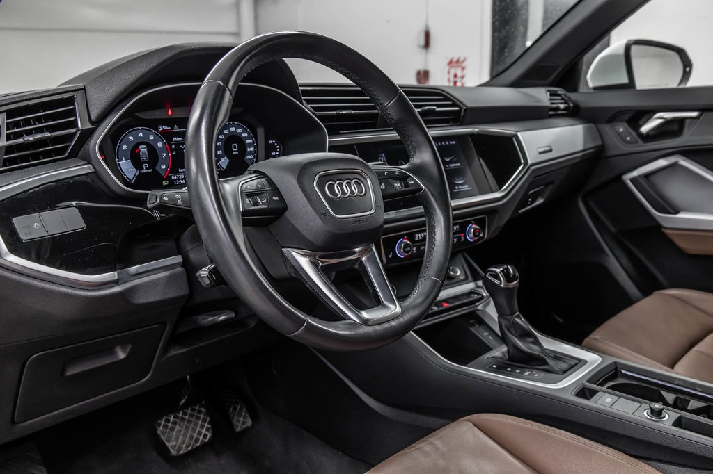 Audi Q3 KOMFORT QUATTRO 2022 à Laval, Québec - 16 - w1024h768px