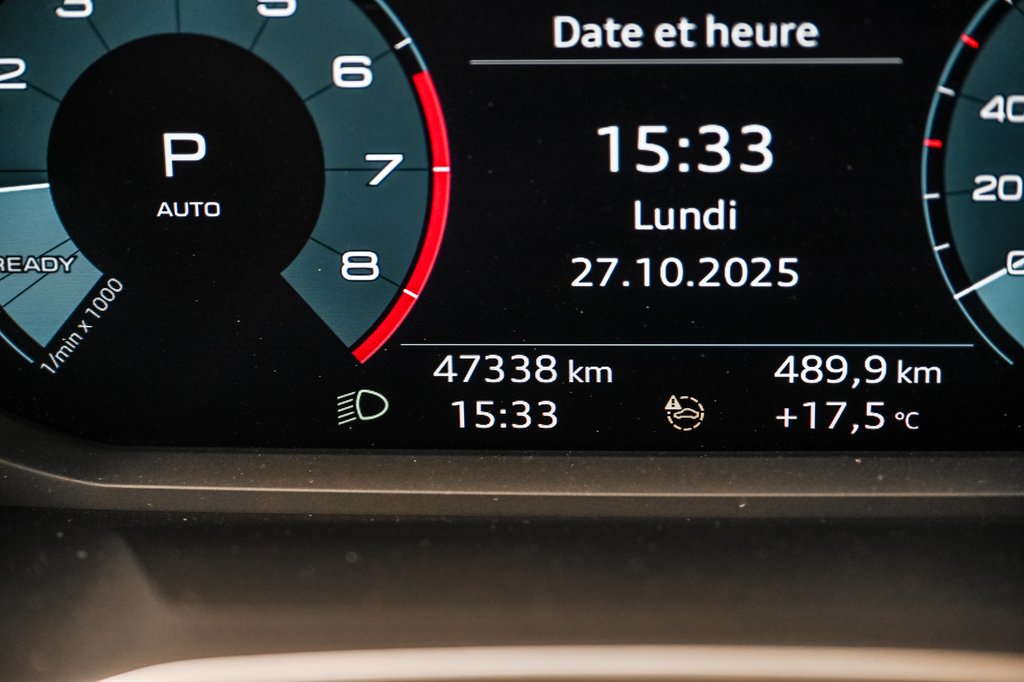 2022 Audi Q3 KOMFORT QUATTRO TECH PKG in Laval, Quebec - 13 - w1024h768px