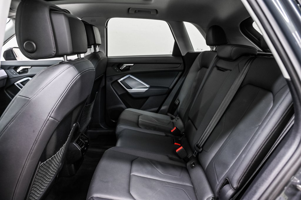 2022 Audi Q3 KOMFORT QUATTRO TECH PKG in Laval, Quebec - 19 - w1024h768px