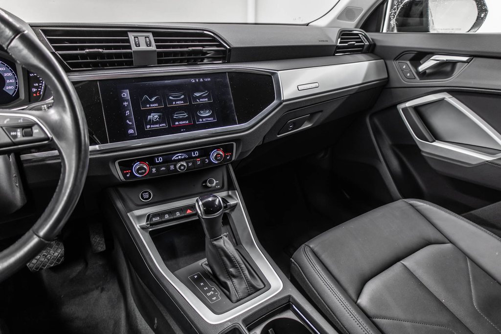 2022 Audi Q3 40TFSI KOMFORT in Laval, Quebec - 22 - w1024h768px