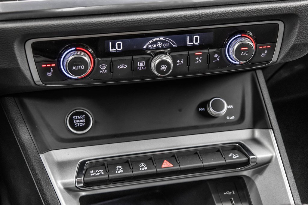 2022 Audi Q3 40TFSI KOMFORT in Laval, Quebec - 24 - w1024h768px