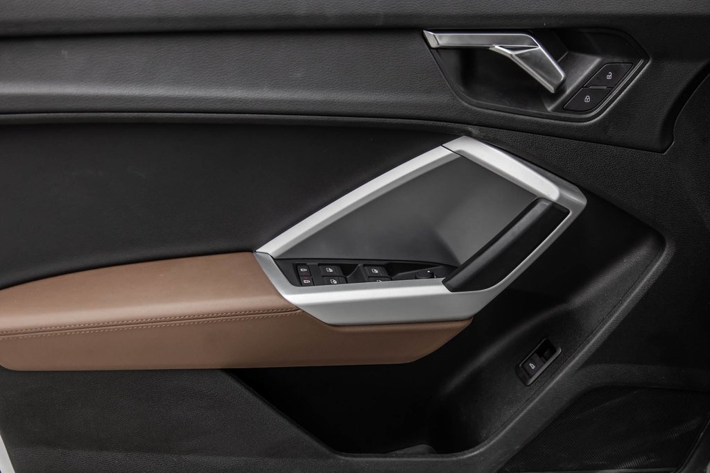 2022 Audi Q3 KOMFORT QUATTRO VORSPRUNG in Laval, Quebec - 13 - w1024h768px