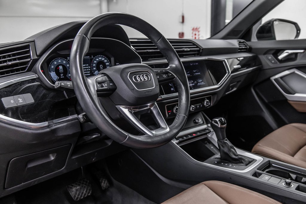 2022 Audi Q3 KOMFORT QUATTRO VORSPRUNG in Laval, Quebec - 16 - w1024h768px