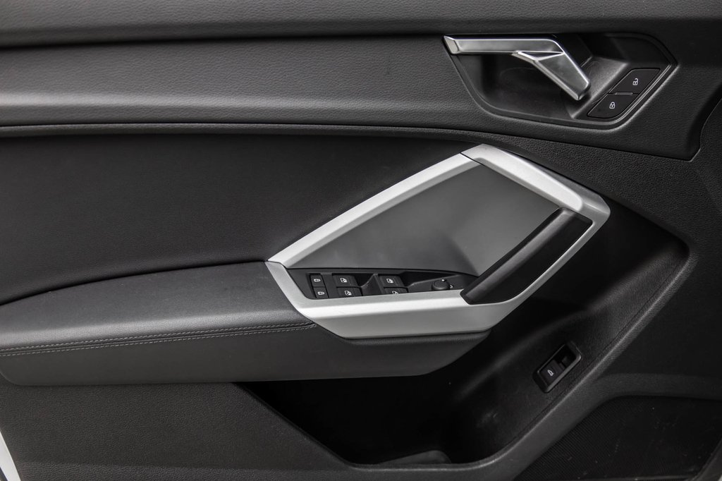 2022 Audi Q3 40TFSI QUATTRO KOMFORT in Laval, Quebec - 13 - w1024h768px