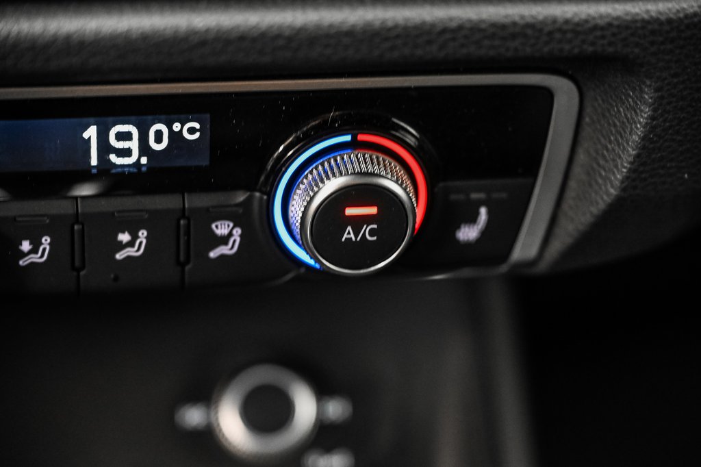 2022 Audi Q3 PROGRESSIV S-LINE BLACK OPTIC 20 PCS in Laval, Quebec - 17 - w1024h768px