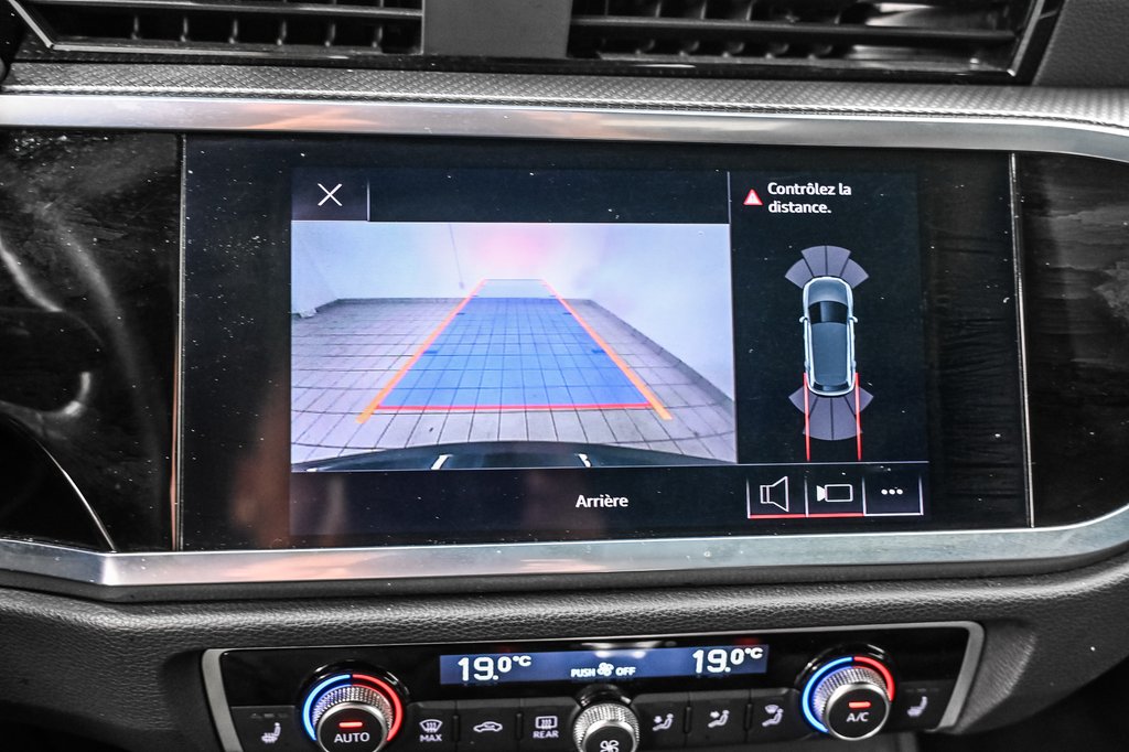 2022 Audi Q3 PROGRESSIV S-LINE BLACK OPTIC 20 PCS in Laval, Quebec - 18 - w1024h768px