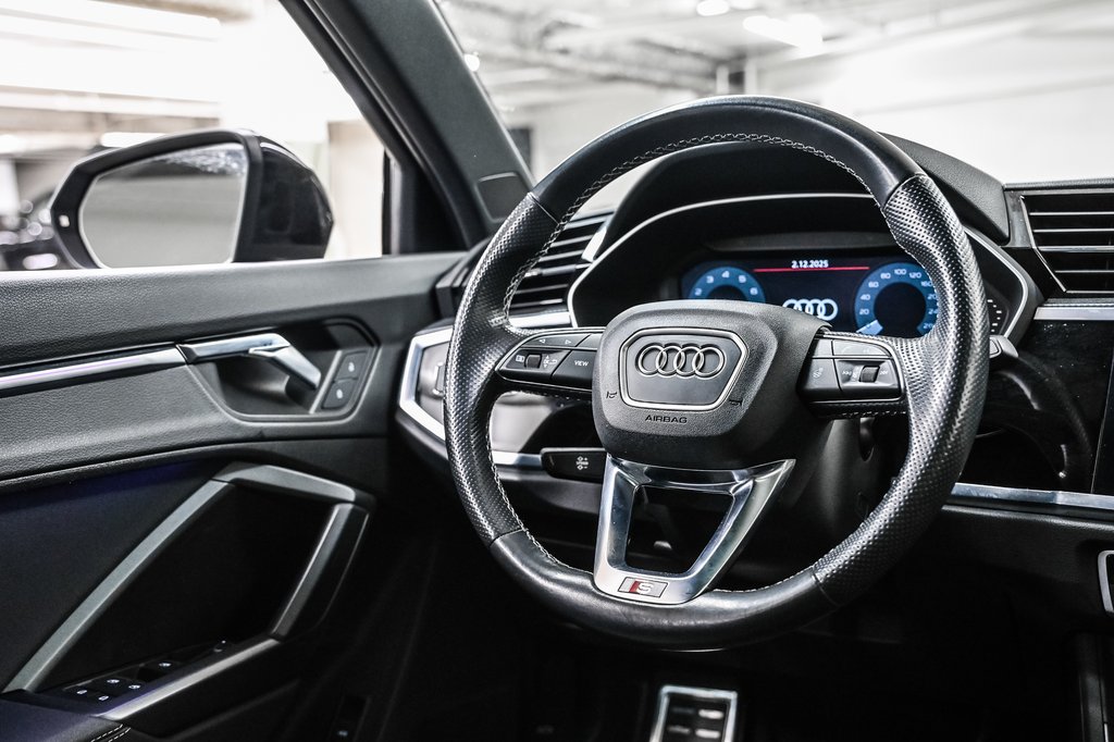 2022 Audi Q3 PROGRESSIV S-LINE BLACK OPTIC 20 PCS in Laval, Quebec - 21 - w1024h768px