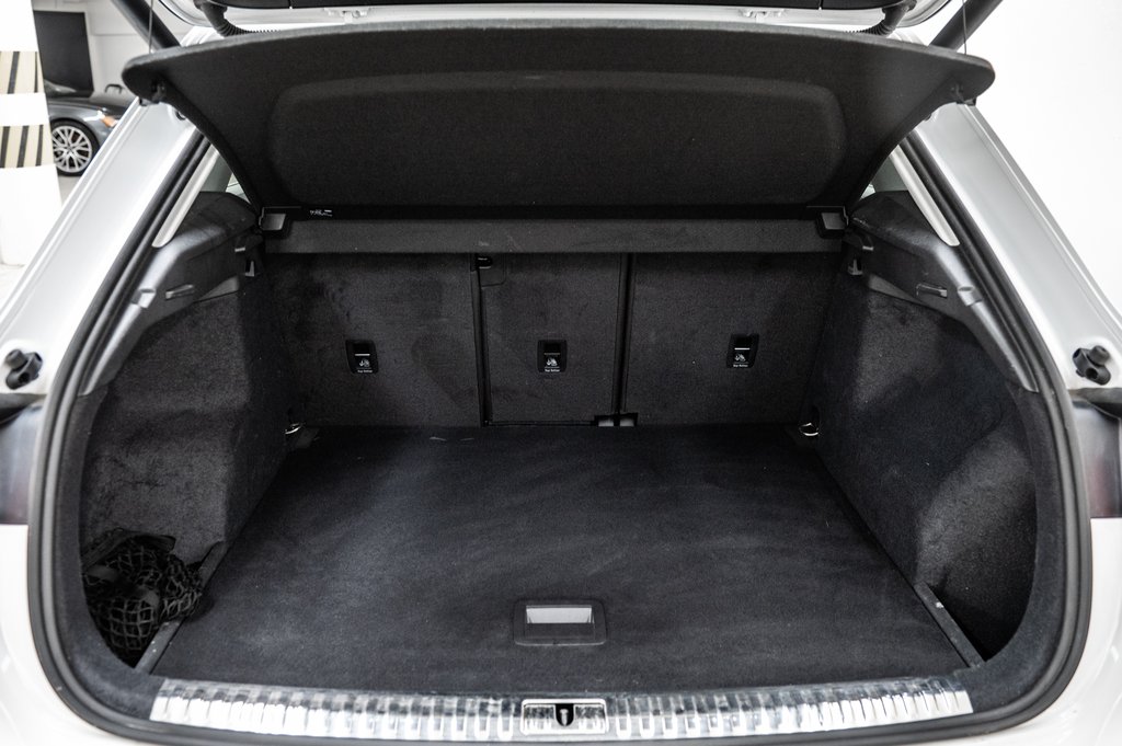 2022 Audi Q3 PROGRESSIV QUATTRO in Laval, Quebec - 11 - w1024h768px