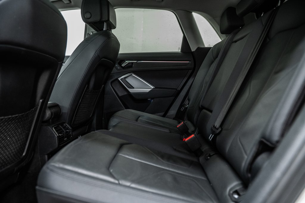 2022 Audi Q3 PROGRESSIV QUATTRO in Laval, Quebec - 27 - w1024h768px