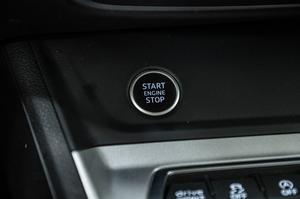 2022 Audi Q3 PROGRESSIV QUATTRO in Laval, Quebec - 24 - w1024h768px