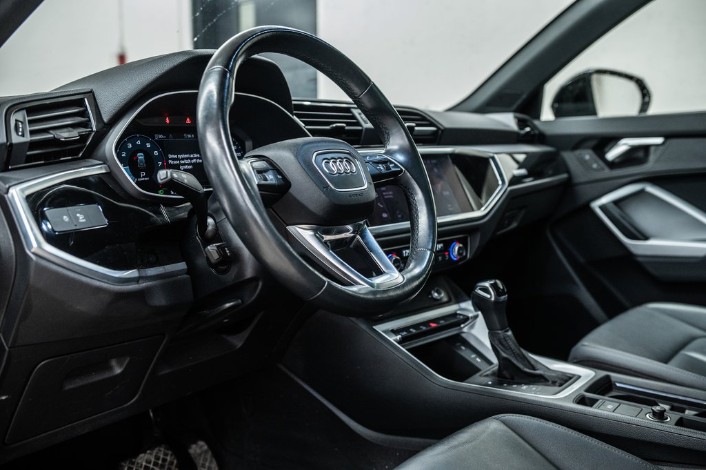 2022 Audi Q3 KOMFORT VORSPRUNG EDITION 19 PCS in Laval, Quebec - 16 - w1024h768px