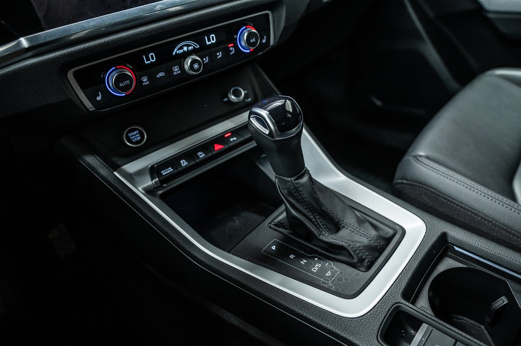2022 Audi Q3 KOMFORT VORSPRUNG EDITION 19 PCS in Laval, Quebec - 26 - w1024h768px