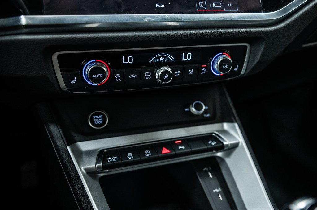 2022 Audi Q3 KOMFORT VORSPRUNG EDITION 19 PCS in Laval, Quebec - 21 - w1024h768px