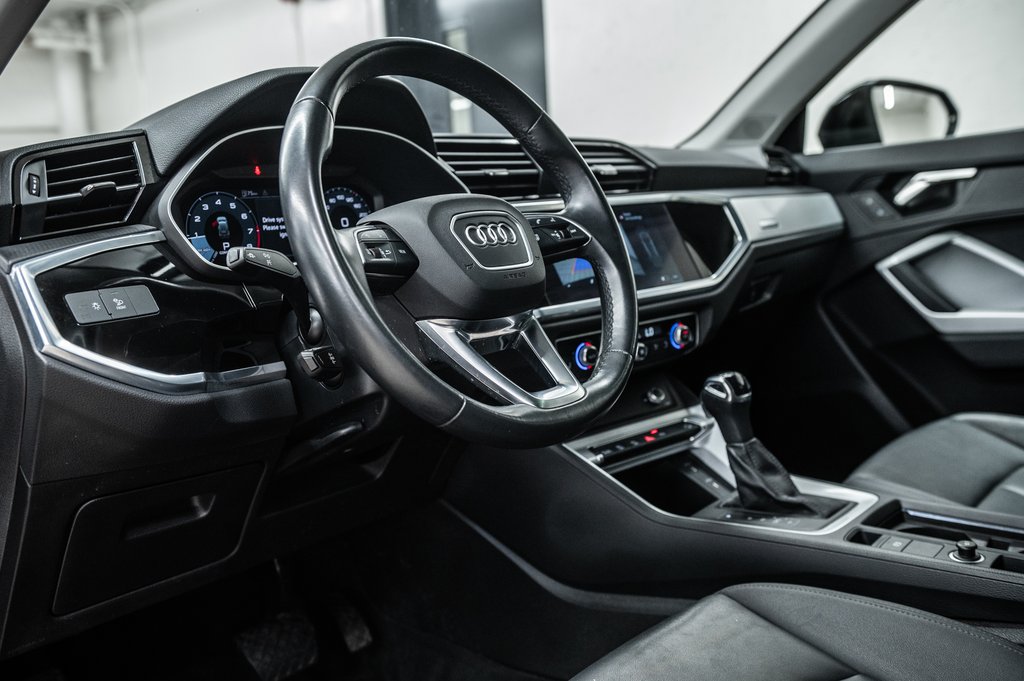 2022 Audi Q3 Komfort QUATTRO 45TFSI in Laval, Quebec - 16 - w1024h768px