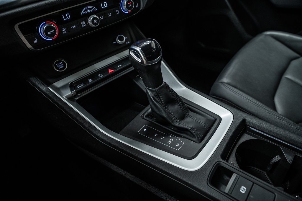 2022 Audi Q3 Komfort QUATTRO 45TFSI in Laval, Quebec - 26 - w1024h768px