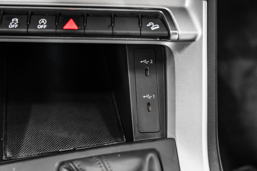2022 Audi Q3 KOMFORT QUATTRO 45TFSI in Laval, Quebec - 19 - w1024h768px