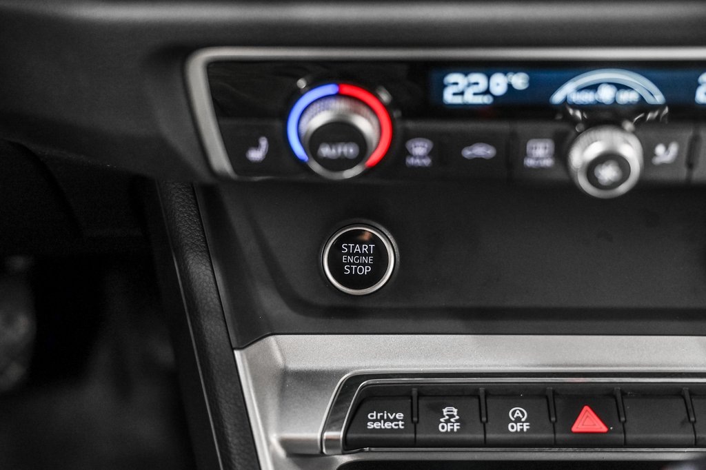 2022 Audi Q3 KOMFORT QUATTRO 45TFSI in Laval, Quebec - 16 - w1024h768px