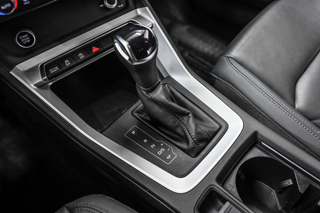 2022 Audi Q3 KOMFORT QUATTRO 45TFSI in Laval, Quebec - 15 - w1024h768px