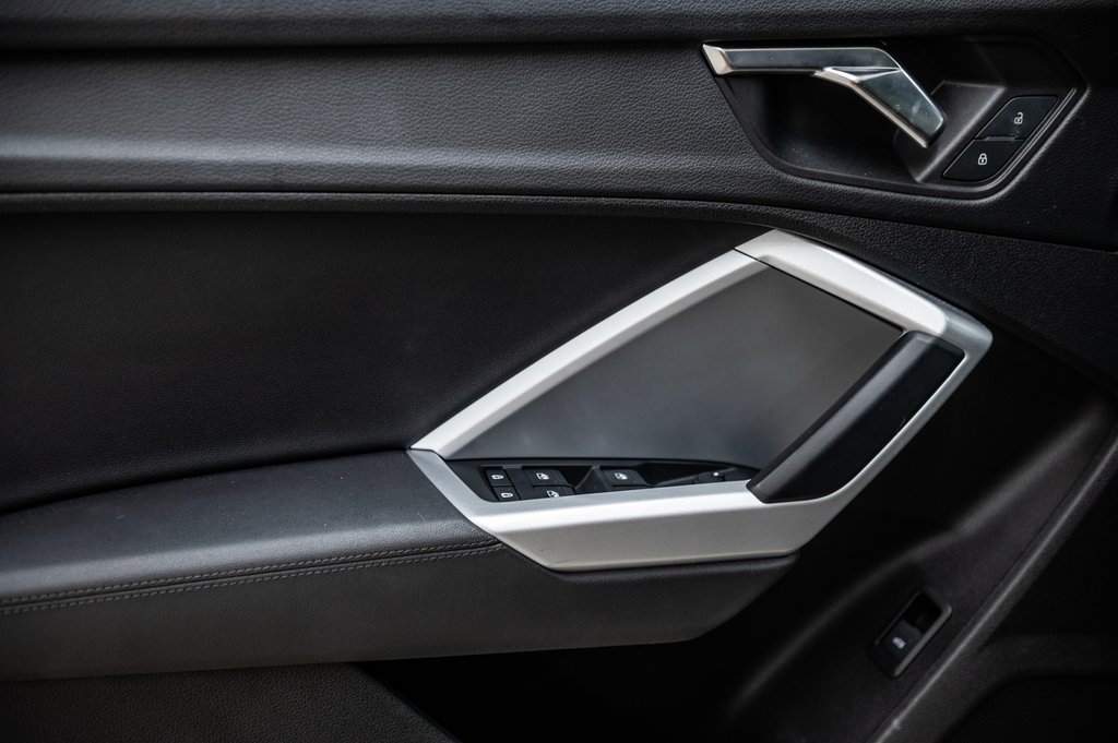 Audi Q3 Komfort 45 PANO CUIR CAMÉRA CANADA PACKAGE 2022 à Laval, Québec - 13 - w1024h768px