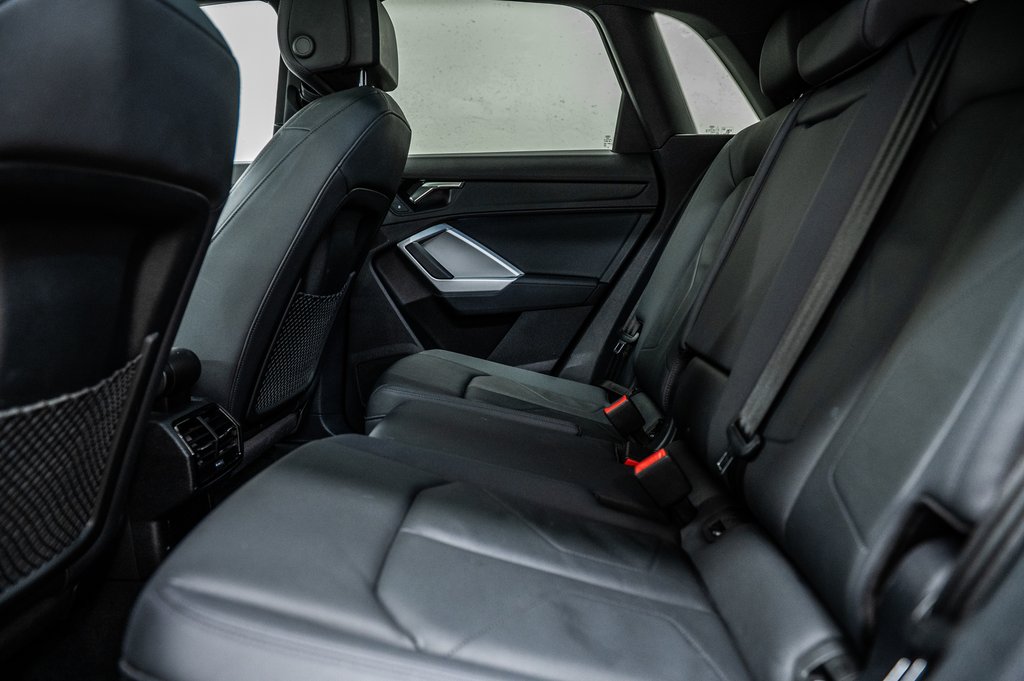 Audi Q3 Komfort 45 PANO CUIR CAMÉRA CANADA PACKAGE 2022 à Laval, Québec - 27 - w1024h768px