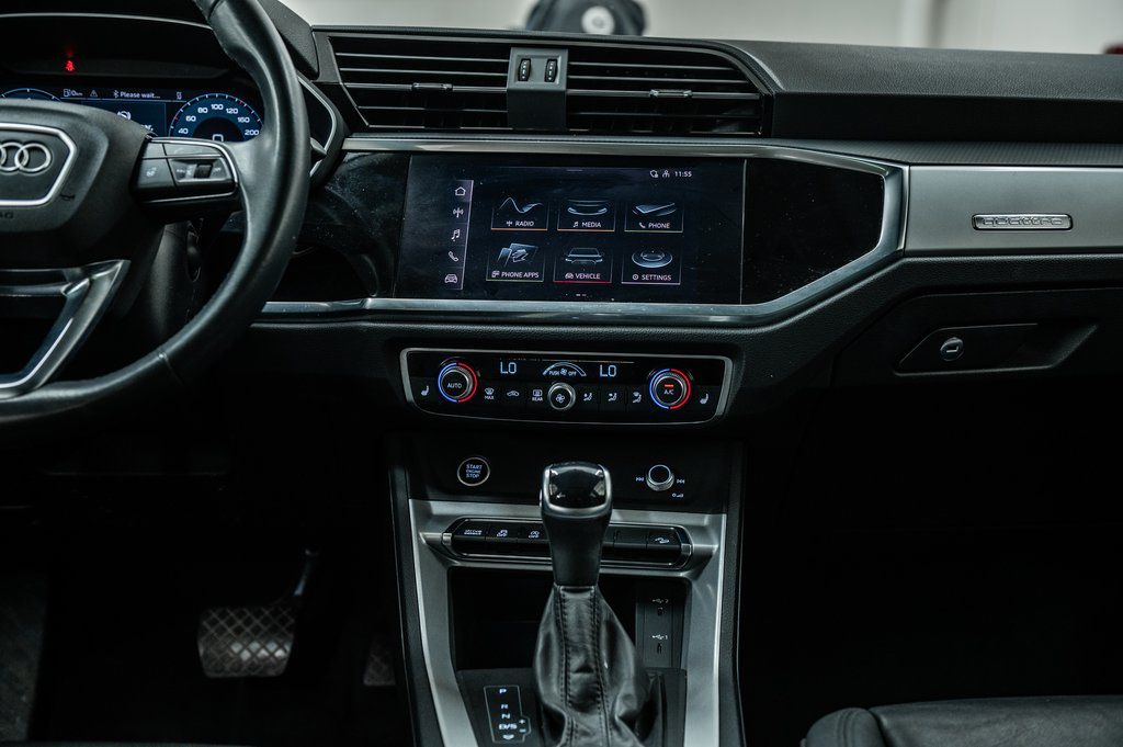 Audi Q3 KOMFORT QUATTRO 2022 à Laval, Québec - 30 - w1024h768px