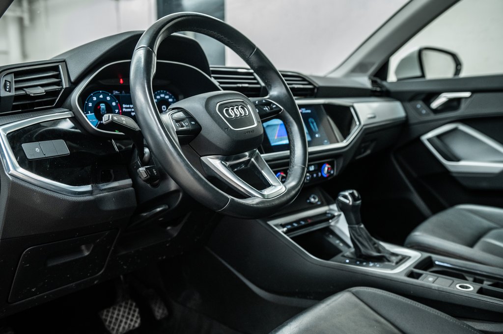 Audi Q3 KOMFORT QUATTRO 2022 à Laval, Québec - 16 - w1024h768px