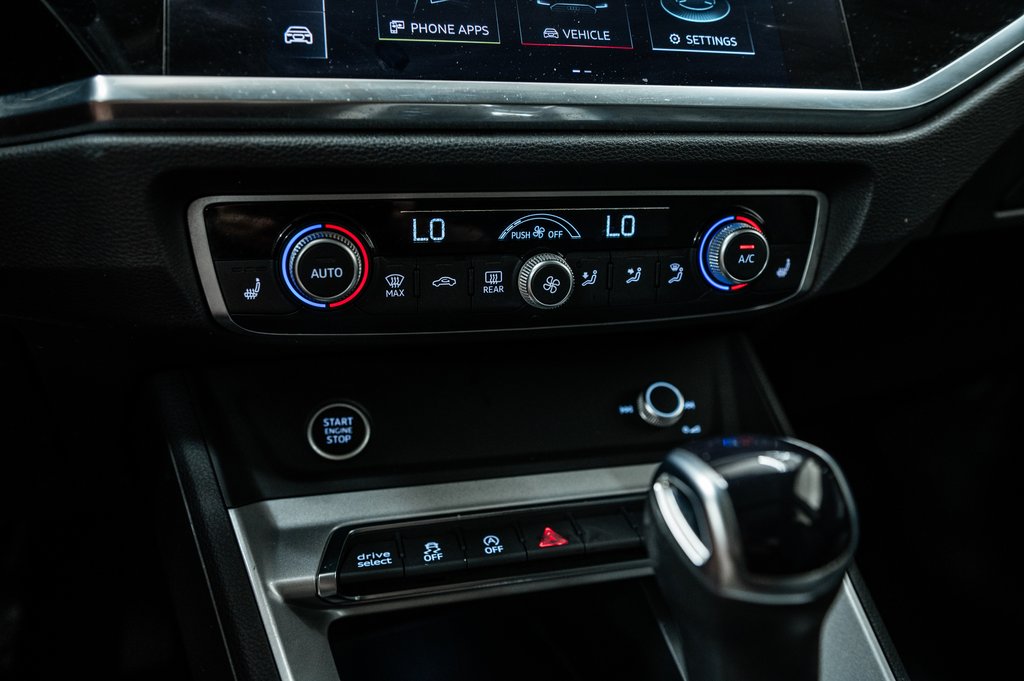 Audi Q3 KOMFORT QUATTRO 2022 à Laval, Québec - 21 - w1024h768px