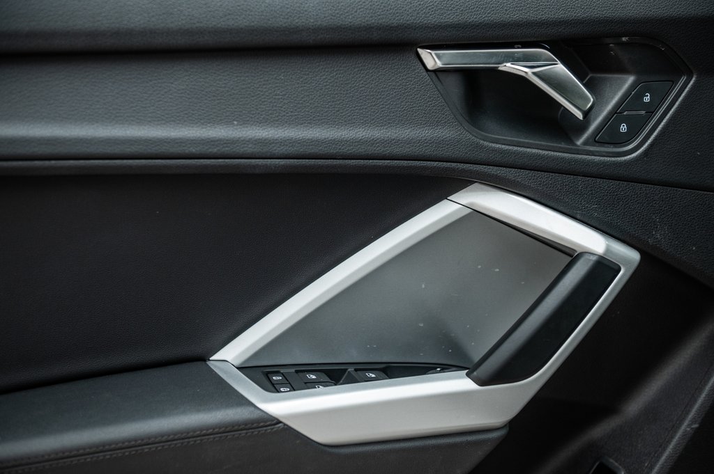 Audi Q3 KOMFORT QUATTRO 2022 à Laval, Québec - 13 - w1024h768px