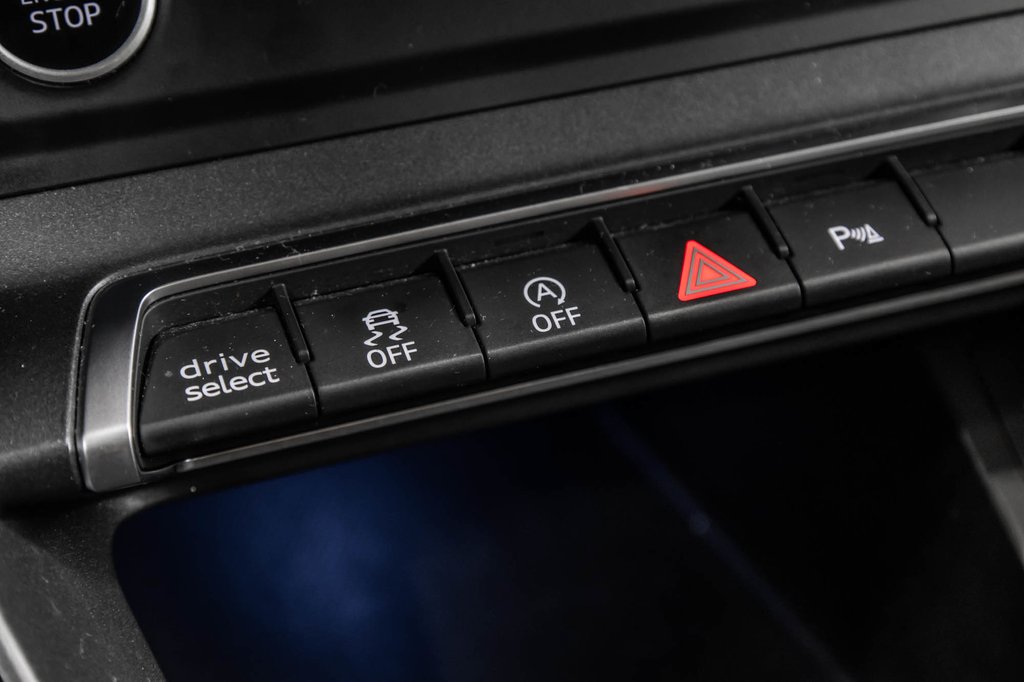 2022 Audi Q3 PROGRESSIV S-LINE BLACK PKG 20 PCS in Laval, Quebec - 28 - w1024h768px