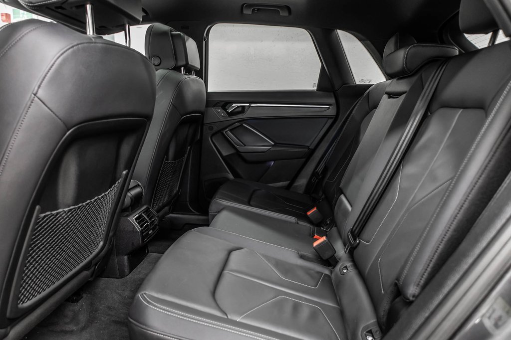 2022 Audi Q3 PROGRESSIV S-LINE BLACK PKG 20 PCS in Laval, Quebec - 31 - w1024h768px