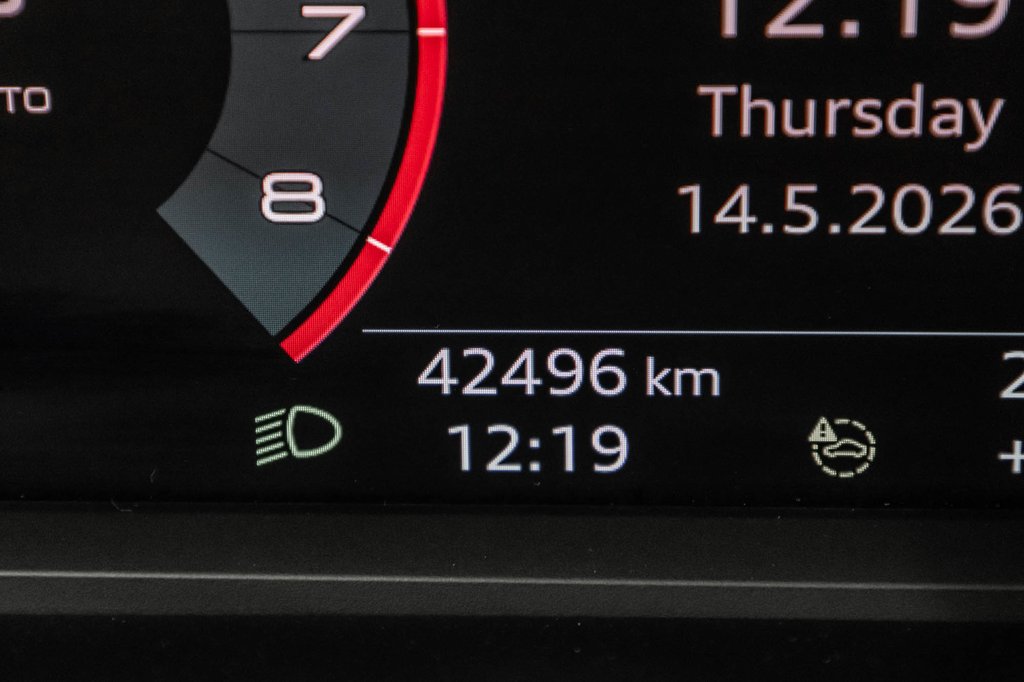 2022 Audi Q3 PROGRESSIV S-LINE BLACK PKG 20 PCS in Laval, Quebec - 19 - w1024h768px