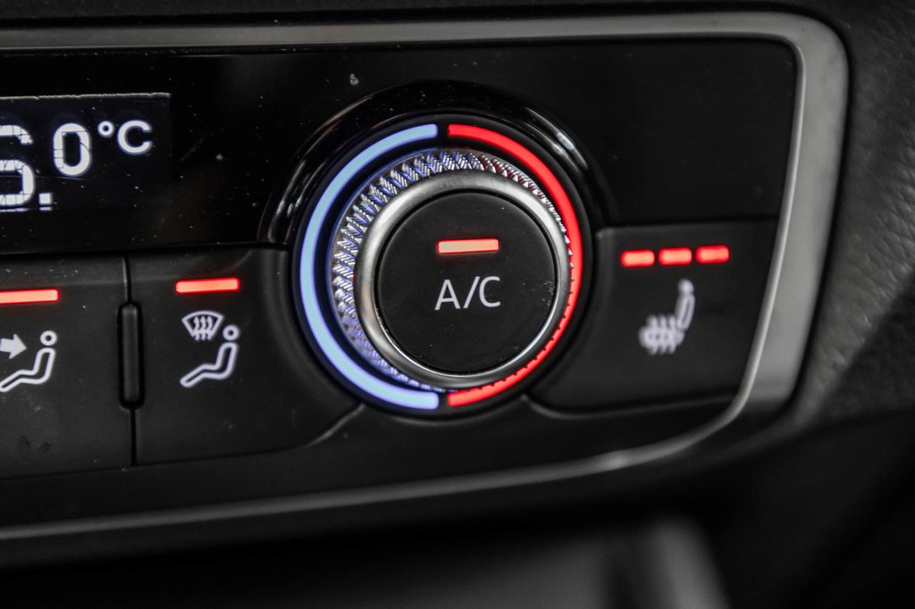 Audi Q3 Komfort 45 VORSPRUNG PANO CUIR CAMÉRA BAS KM!! 2022 à Laval, Québec - 25 - w1024h768px