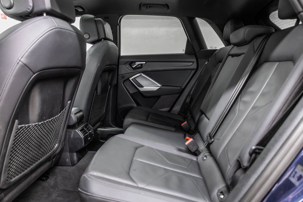 Audi Q3 Komfort 45 VORSPRUNG PANO CUIR CAMÉRA BAS KM!! 2022 à Laval, Québec - 30 - w1024h768px