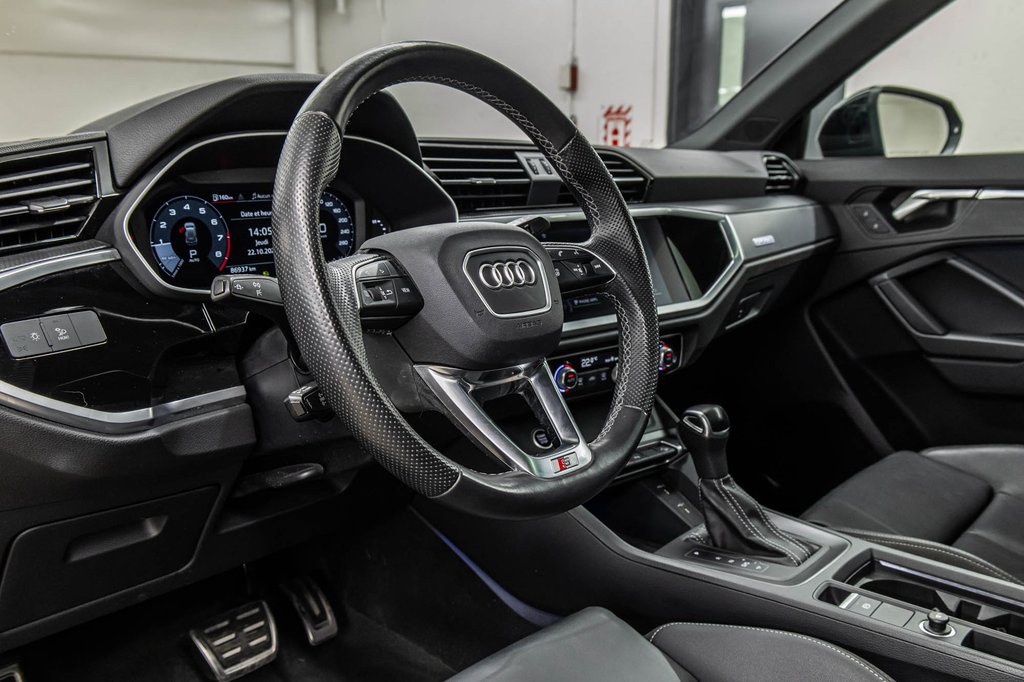 Audi Q3 PROGRESSIV S-LINE BLACK PKG 2022 à Laval, Québec - 16 - w1024h768px