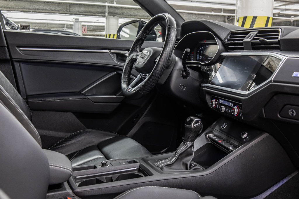 Audi Q3 PROGRESSIV S-LINE BLACK PKG 2022 à Laval, Québec - 33 - w1024h768px