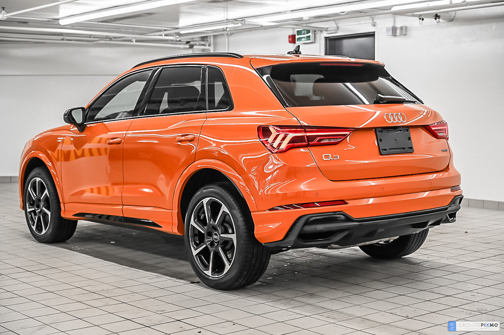 2023 Audi Q3 TECHNIK S-LINE BLACK OPTICS in Laval, Quebec - 6 - w1024h768px