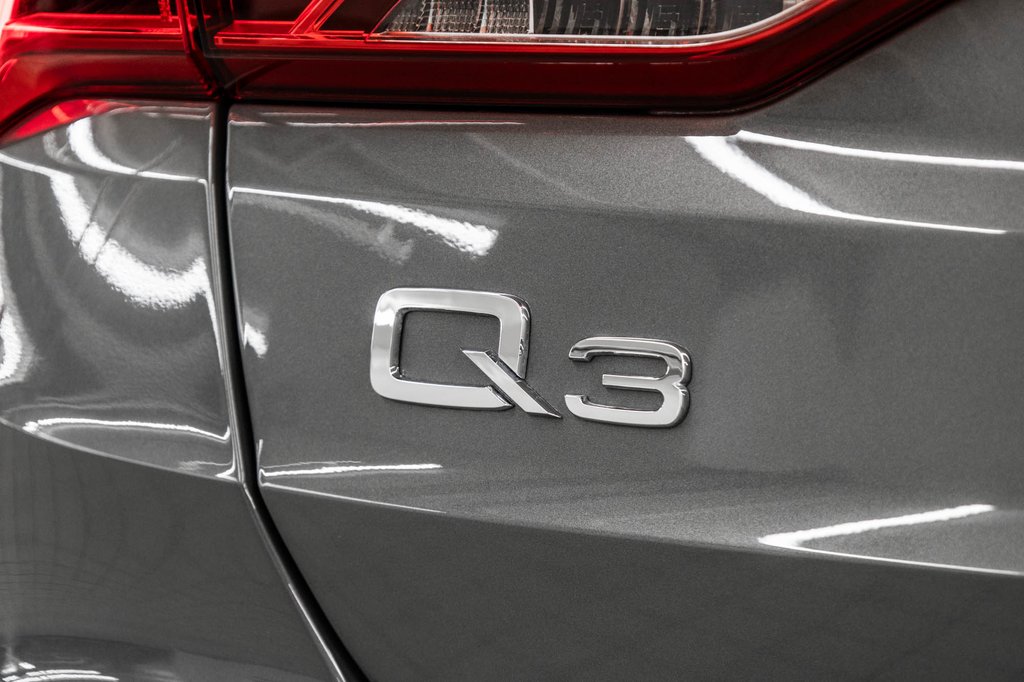 2023 Audi Q3 KOMFORT CANADA EDITION PKG in Laval, Quebec - 9 - w1024h768px