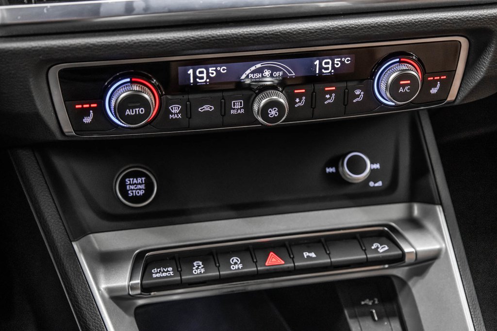 2023 Audi Q3 KOMFORT CANADA EDITION PKG in Laval, Quebec - 25 - w1024h768px